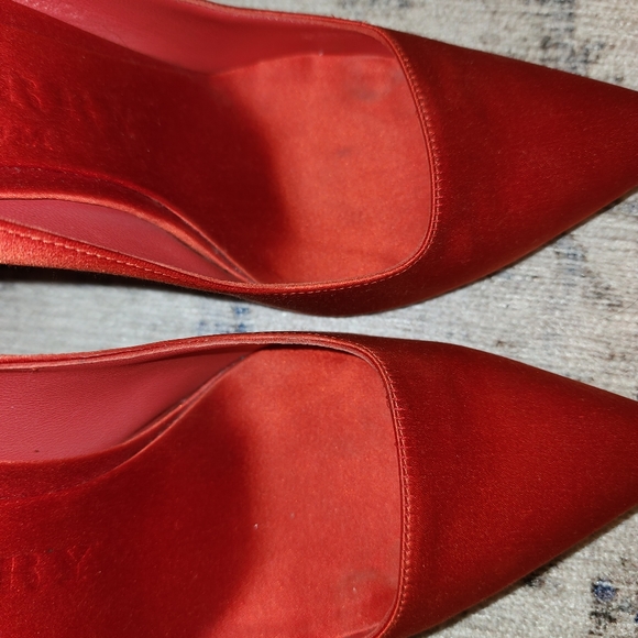 Burberry Prosrum Crayford Red Satin Wedge - Picture 5 of 9